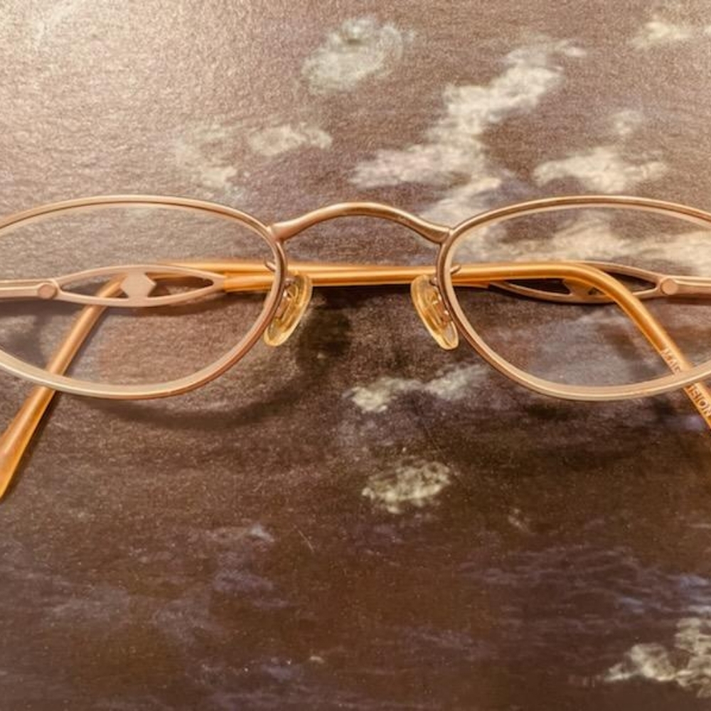 Magnivision Golden Wired Eye Wear Reading Glass